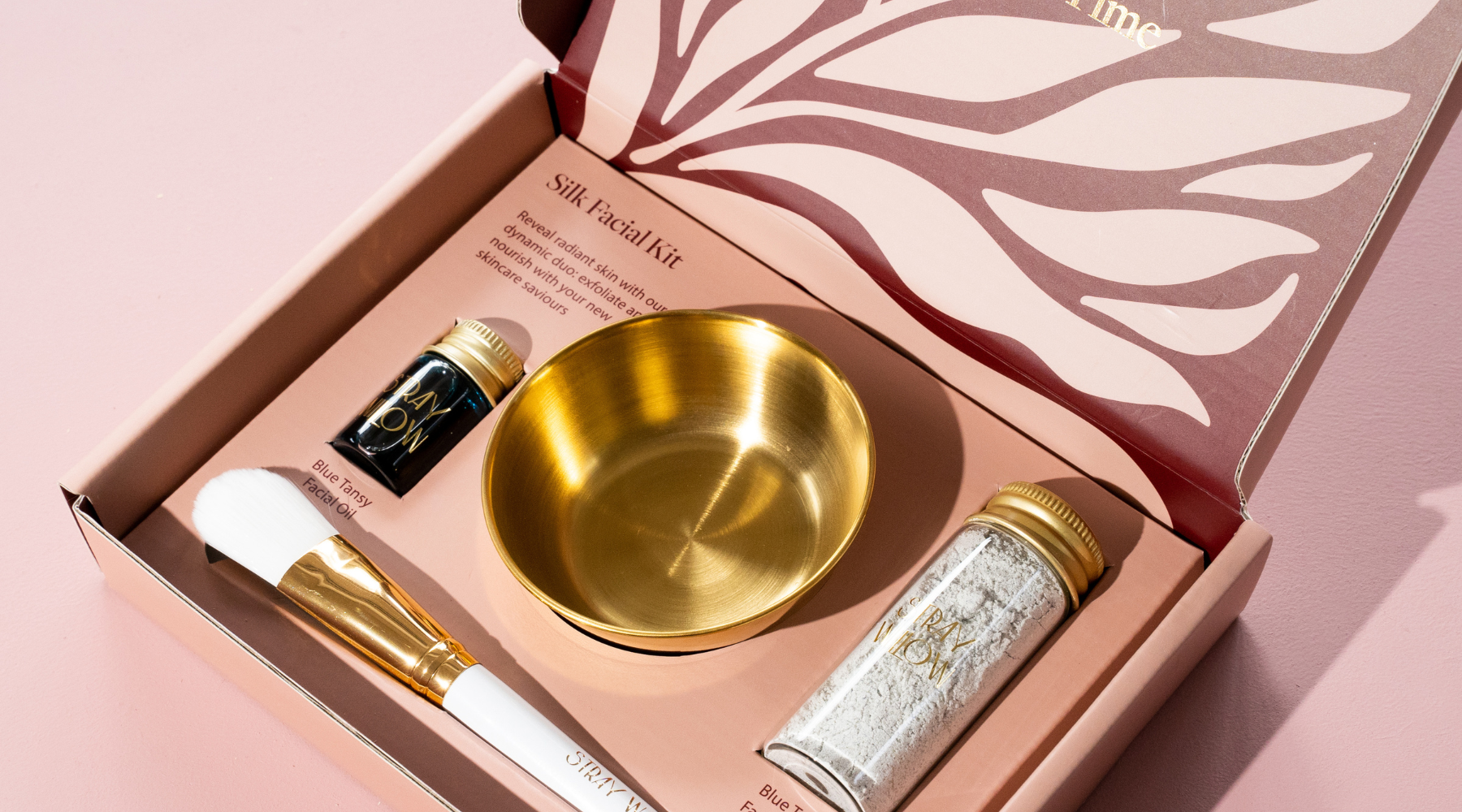 Gift-giving with Stray Willow