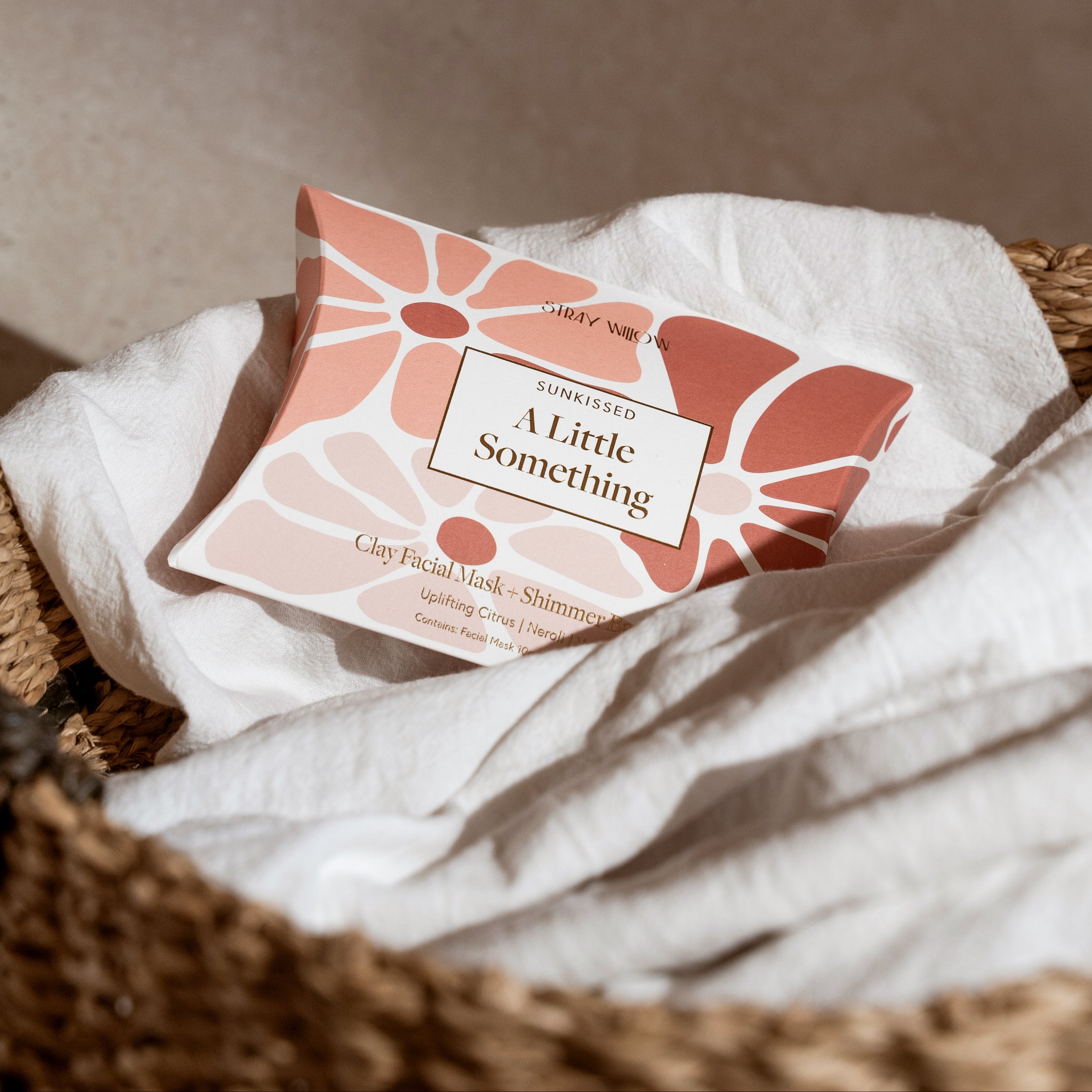 Stray Willow Sunkissed pocket duo “A Little Something” for warm uplifting Natural Skincare Duo Face Mask Peach Tea and Shimmer Bath Salts Sunkissed 10g 80g