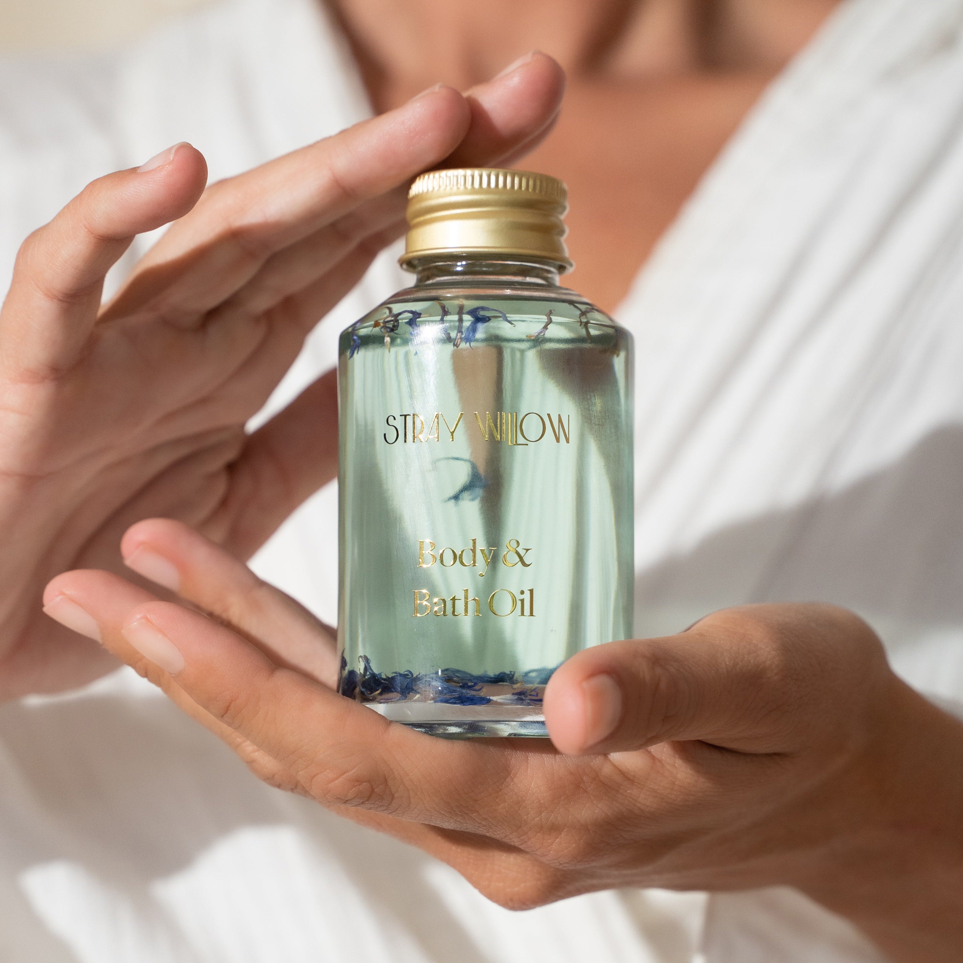Stray Willow Idle Falls body and bath oil with grapefruit, ylang ylang and blue tansy for balancing skin hydration