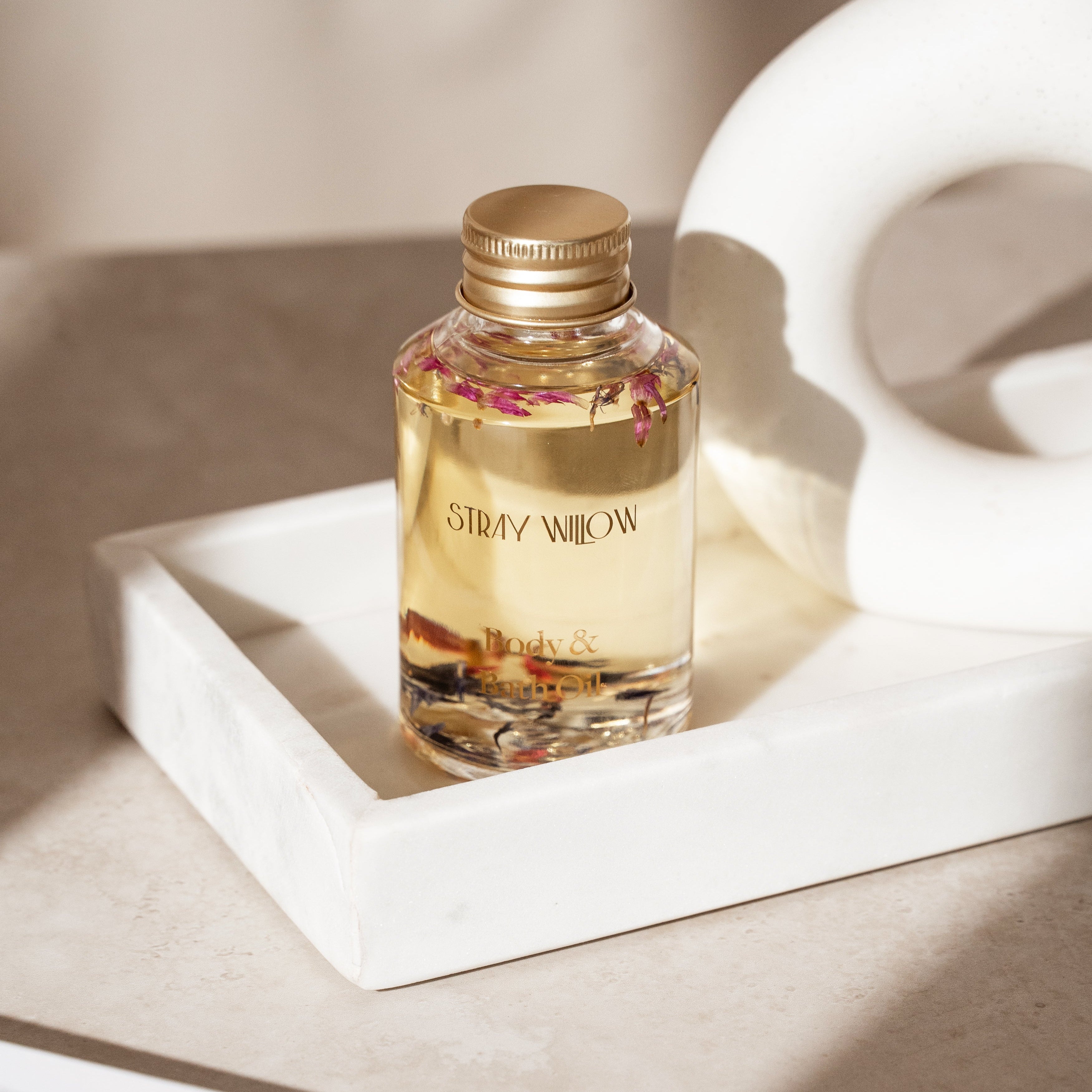 Stray Willow Lilac Skies body and bath oil with ylang ylang, pomelo and jasmine for calming skin glow 100ml