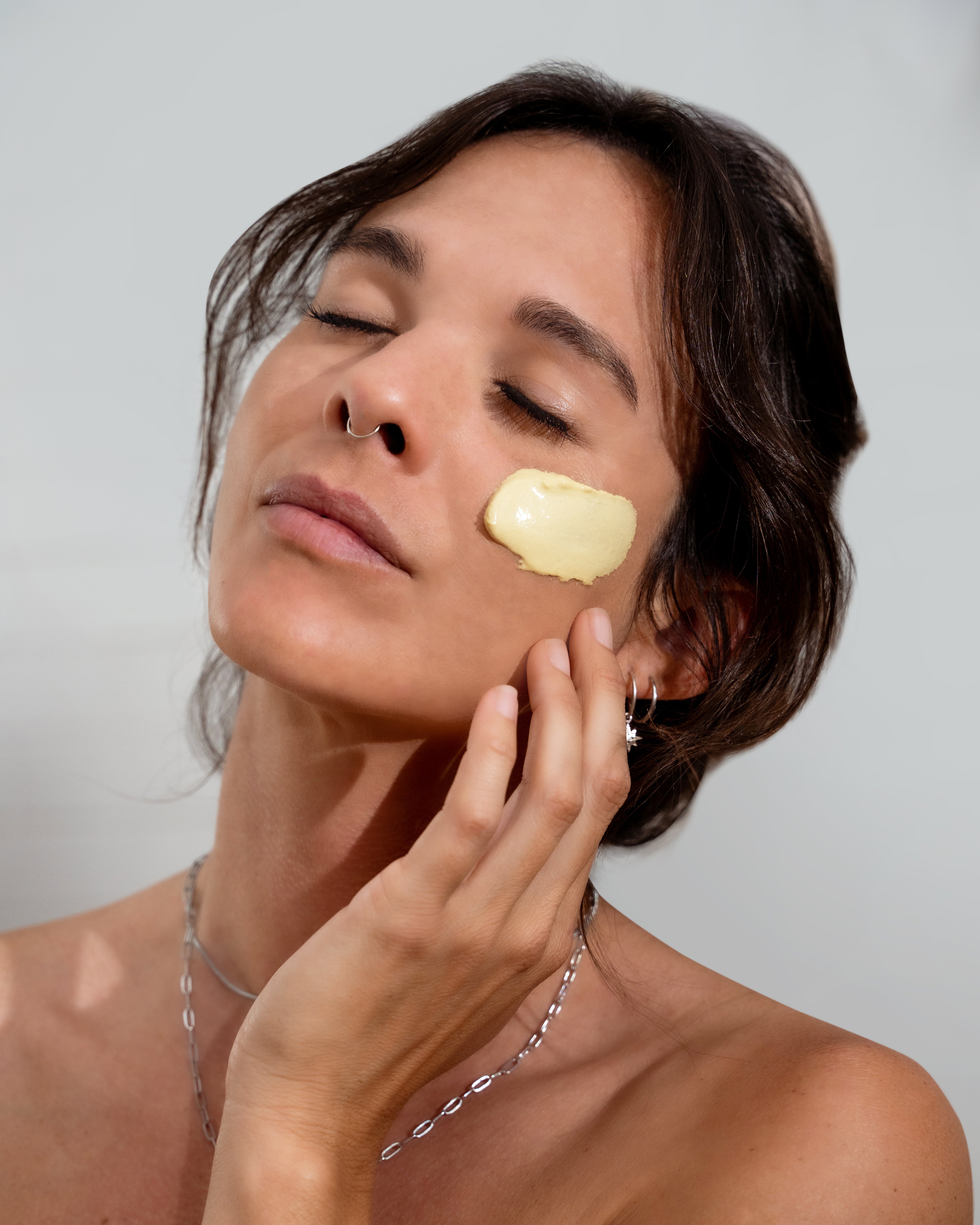 Golden Glow Facial Mask